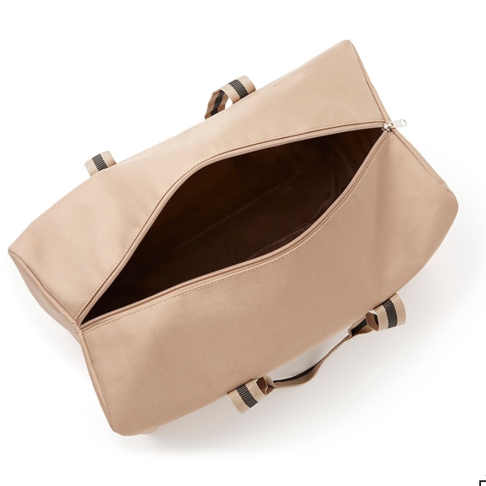 Weekender and matching sling NWT - image 3